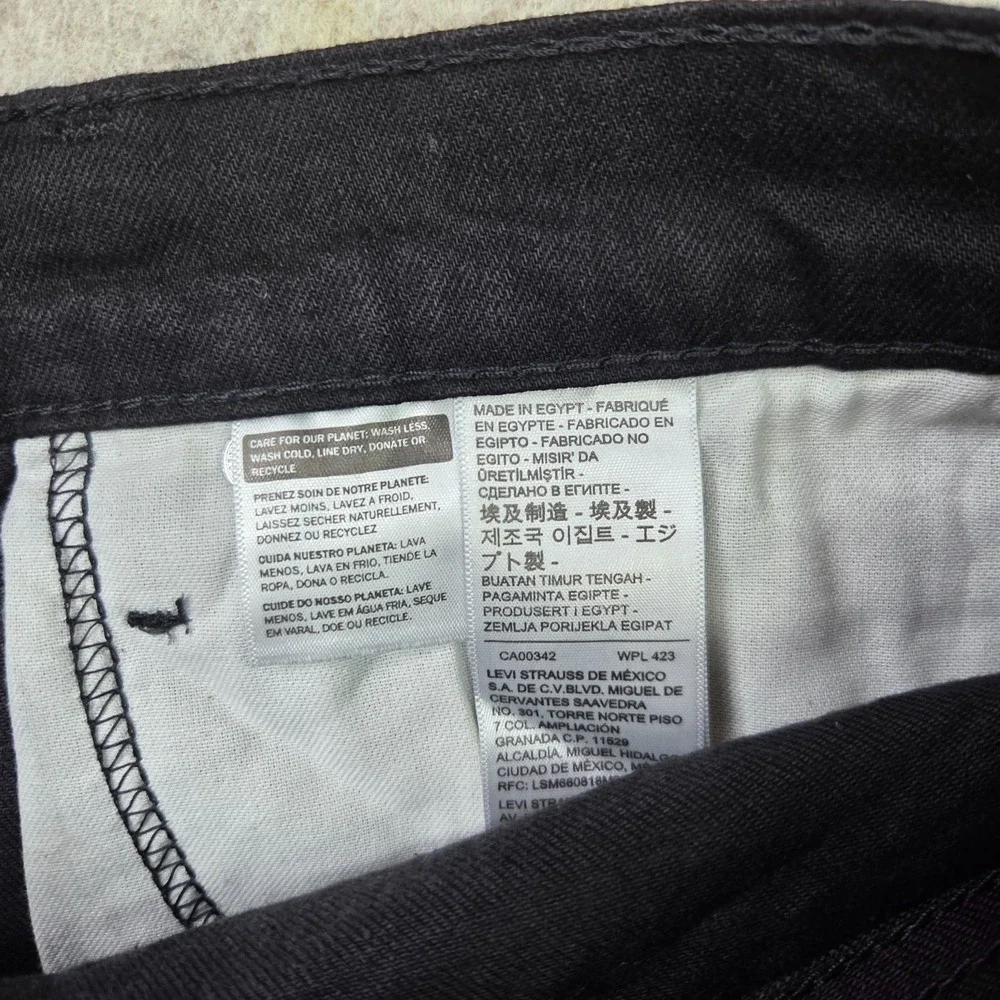 Levis 559 Relaxed Straight Jeans Mens 33x32 Black Denim 00559-0239 NEW
